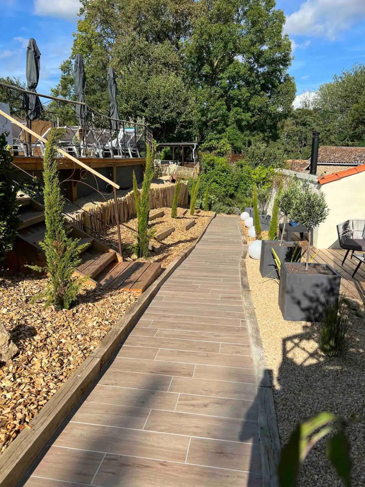 Bois Mort Farm Vila Gourgé Exterior foto